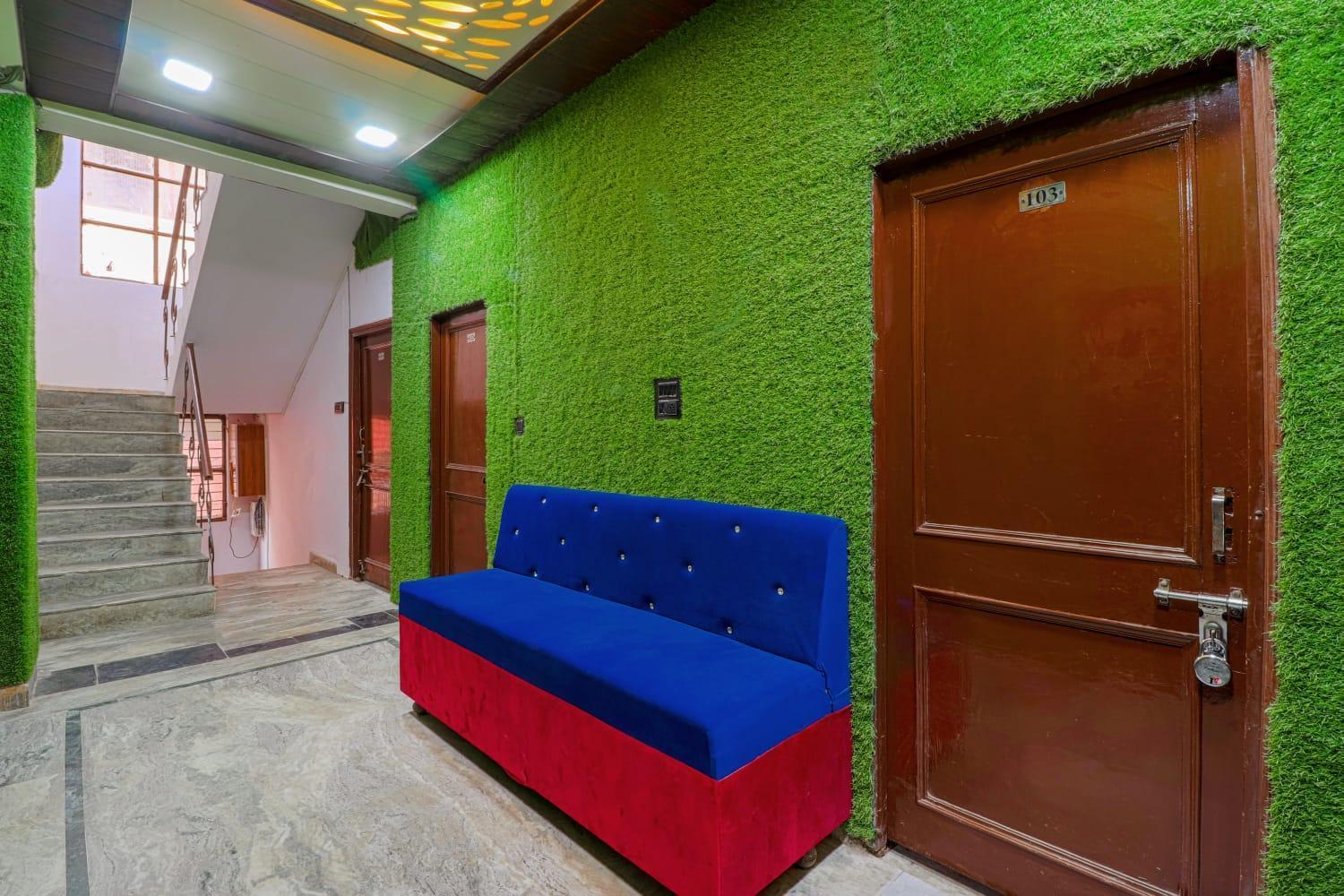 Hotel Krishna Priya ハリドワール エクステリア 写真